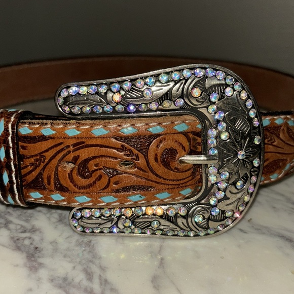 Angel Ranch hand tooled belt - Picture 2 of 7